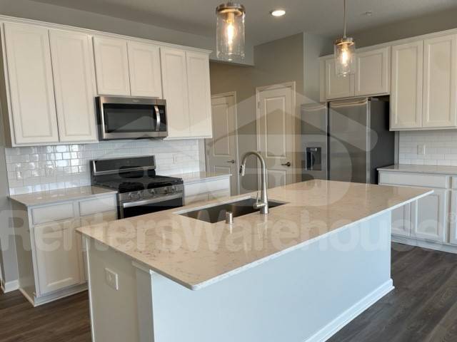 Foto del edificio - 9653 4th St Ln N