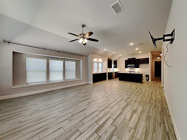 Foto del edificio - 3816 Noblewood Dr