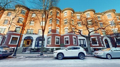 Building Photo - 87 Gainsborough St
