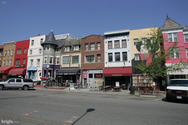 Foto del edificio - 2370 Champlain St NW