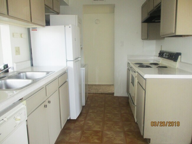 Foto del edificio - 1532 S. Columbus Blvd #8