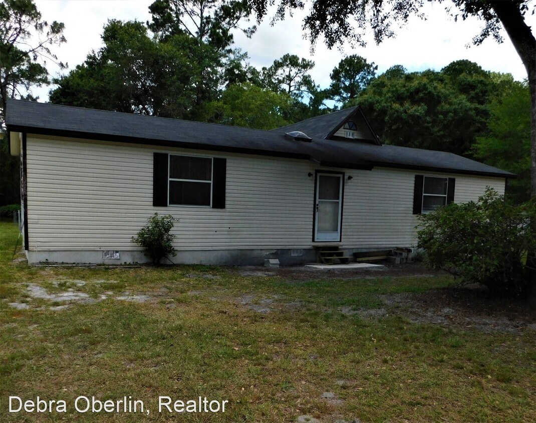 Primary Photo - 2 br, 2.5 bath House - 13518 NE 178th Terr