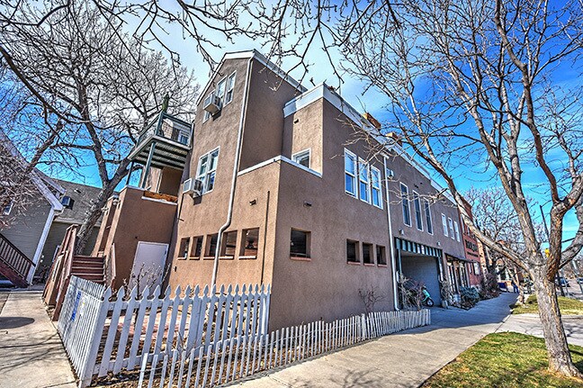 Primary Photo - Walk to Pearl Street - Beautiful 1 Bedroom...