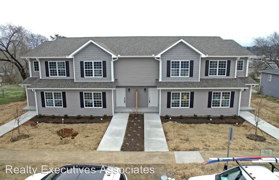 355 W Lincoln St, Alcoa, TN 37701 House Rental in Alcoa, TN