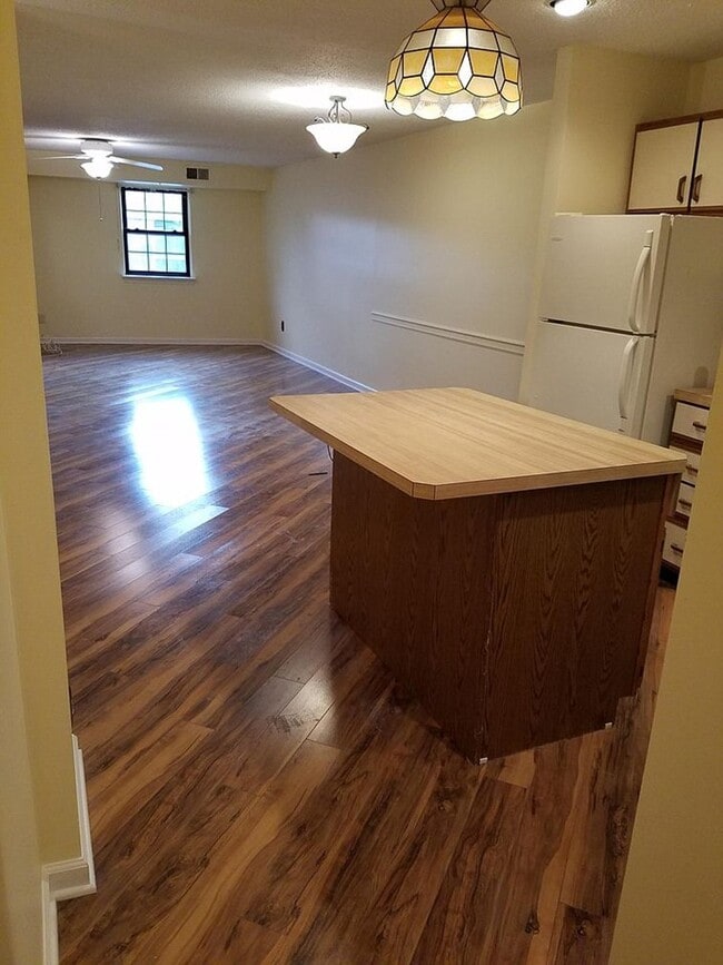 Foto del edificio - 514 S Schuylkill Ave