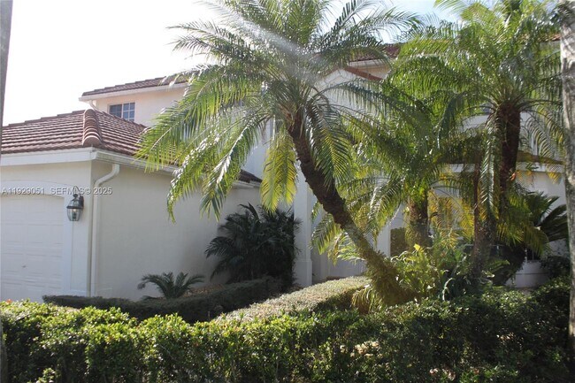 Building Photo - 2568 Jardin Pl