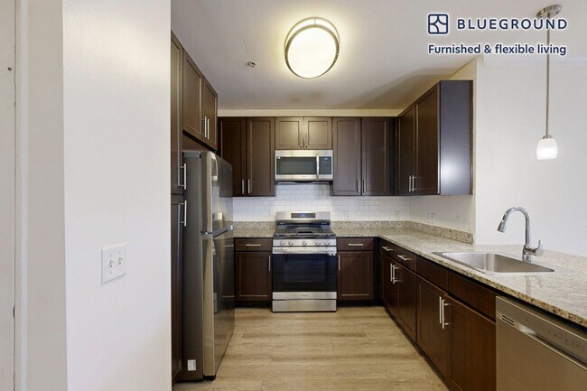 Building Photo - 80 North Centre Ave-SI FL1-ID849A