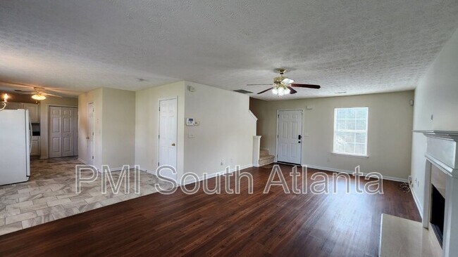 Foto del edificio - 5732 Partin Ln