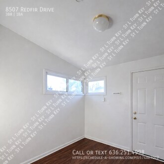 Building Photo - 8507 Redfir Dr