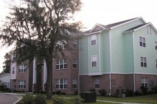 Building Photo - Shell Pointe