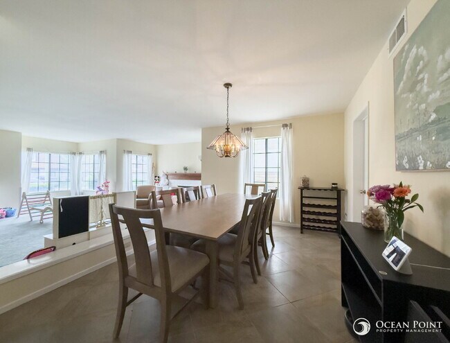 Foto del edificio - Large Four Bedroom Home for Rent in Moorpark!