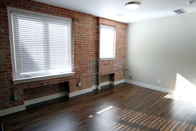 Foto del edificio - 623 S Wolcott St