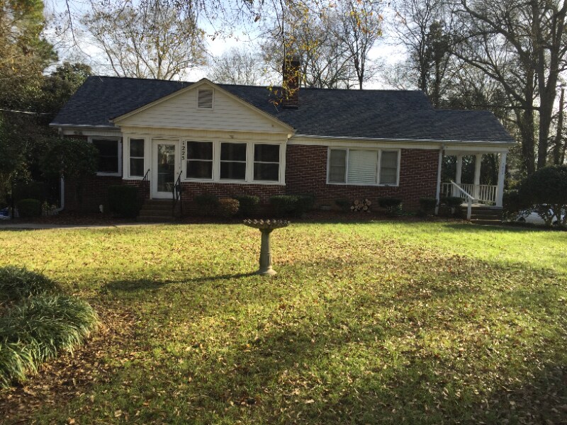 1225 S Belvedere Ave, Gastonia, NC 28054 Room for Rent in Gastonia