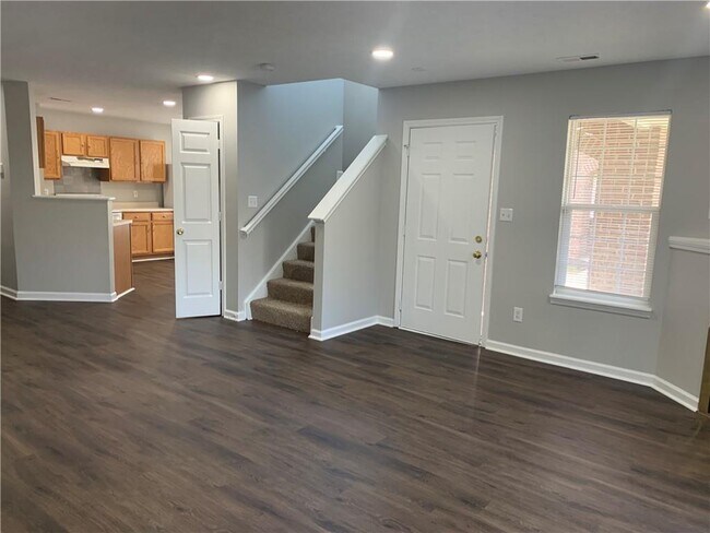 Foto del edificio - 4948 Potomac Square Pl