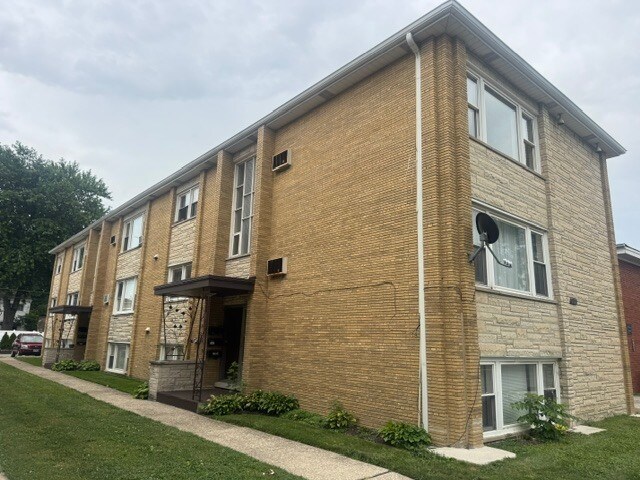 Foto del edificio - 3537 S Harlem Ave