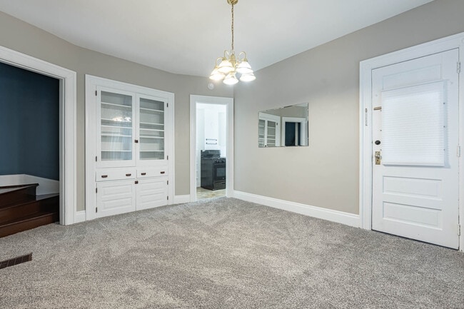 Building Photo - 554 Wyoming St