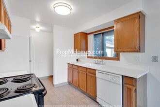 Building Photo - 20825 SE Morrison St