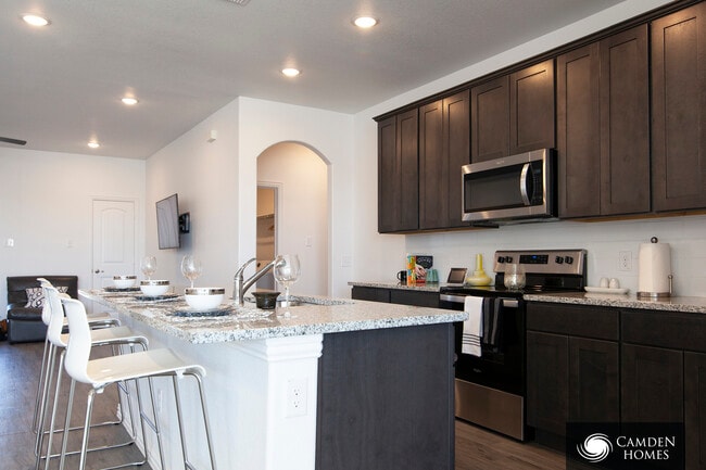 Photo - 163 Yale Ave House