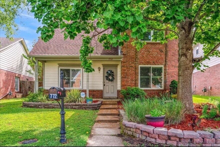 Photo - 772 Breeze Way Unit