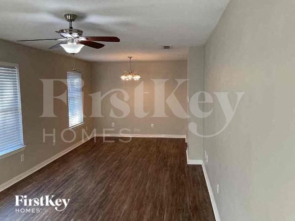 Foto del edificio - 1607 Coleman St