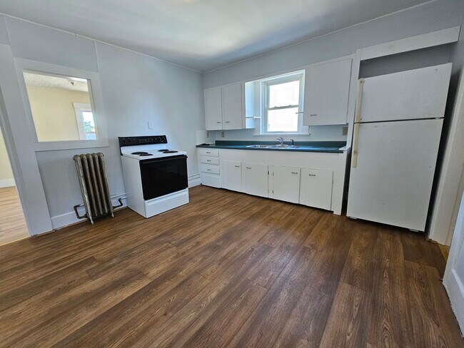 Foto del edificio - 17 Mousam St