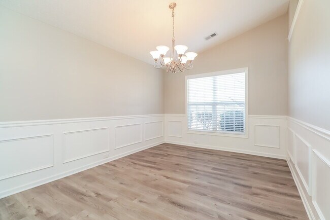 Foto del edificio - 1016 Harbor View Ln