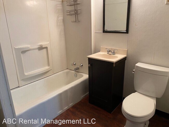 Building Photo - 3 br, 1 bath House - 228 Wyatt Street