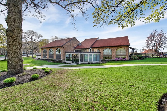 Amenity Center - Altitude Apartments