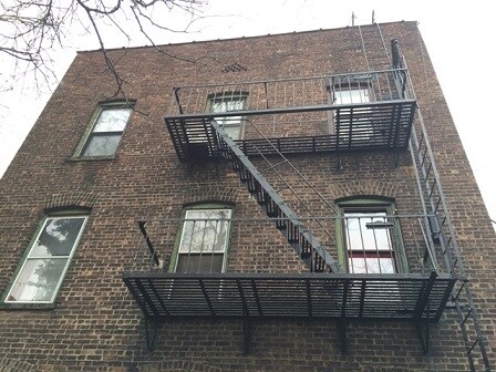 Building Photo - 27 Gray St