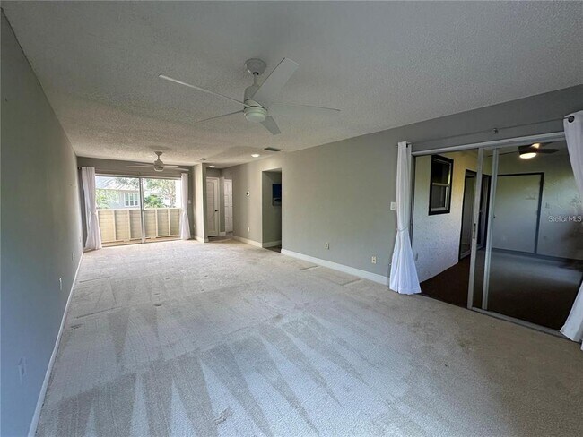 Foto del edificio - 514 Windrush Bay Dr