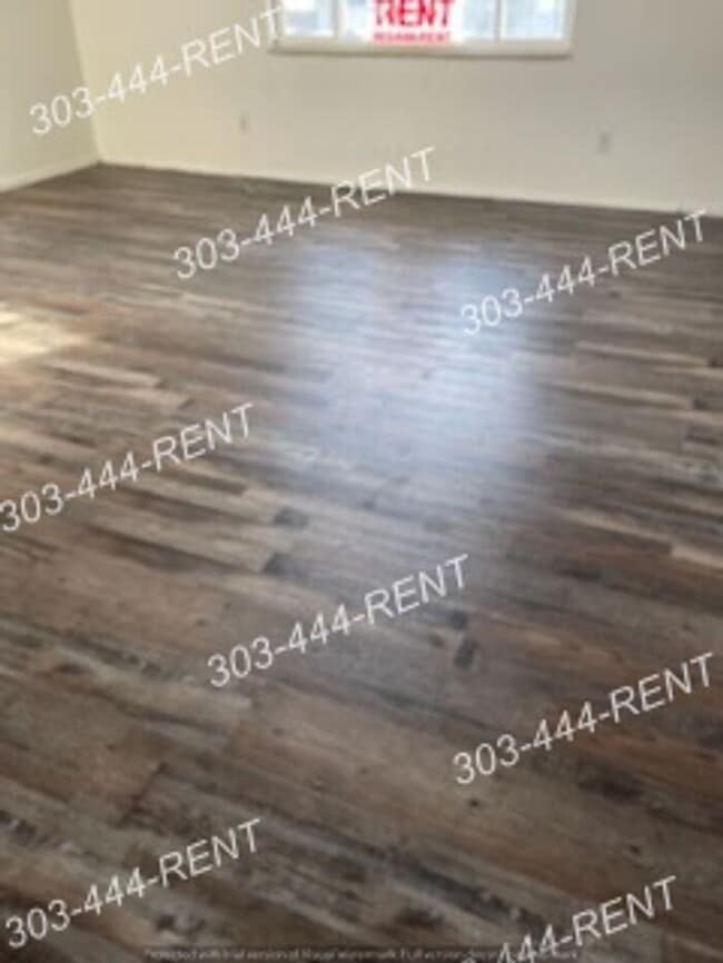 Building Photo - MUST SEE!!! Spacious 2 Bedroom Duplex Located 20 Minutes from Downtown Denver!!!!