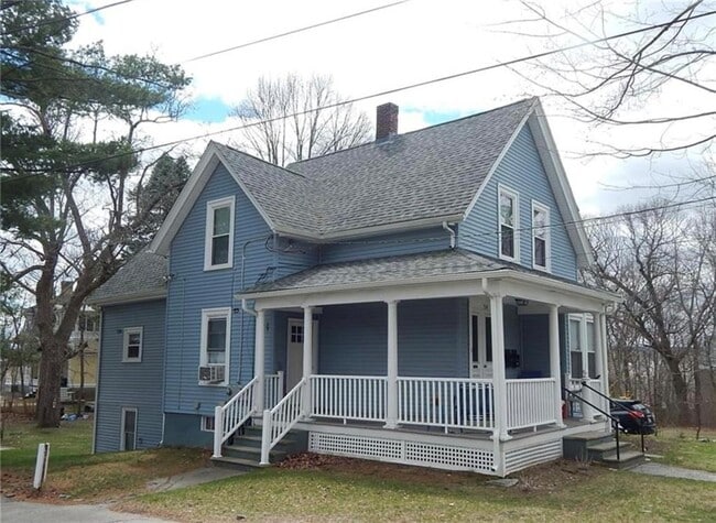 Foto del edificio - 532 Blackstone St