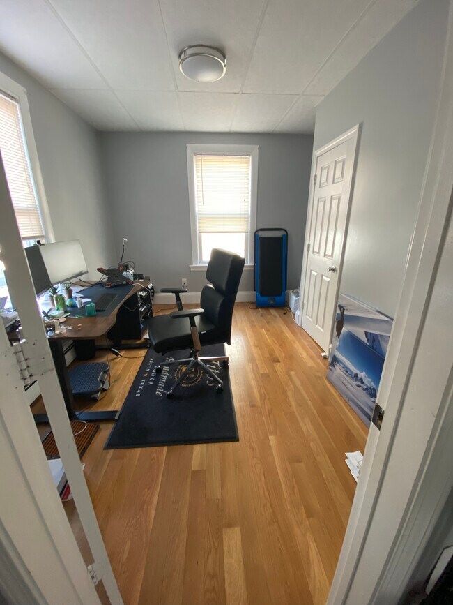 Foto del edificio - 922 Dorchester Ave