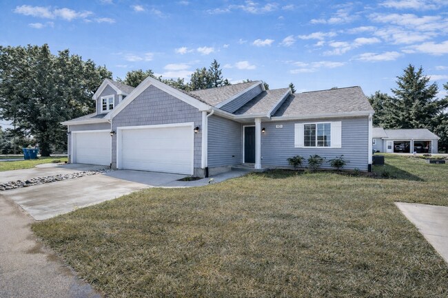 Building Photo - Best Value in Vicksburg