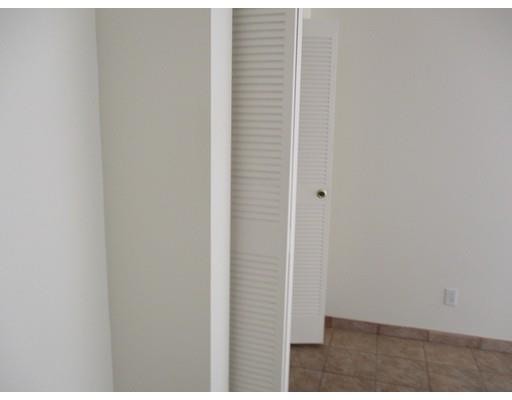 Building Photo - 376 Ocean Ave