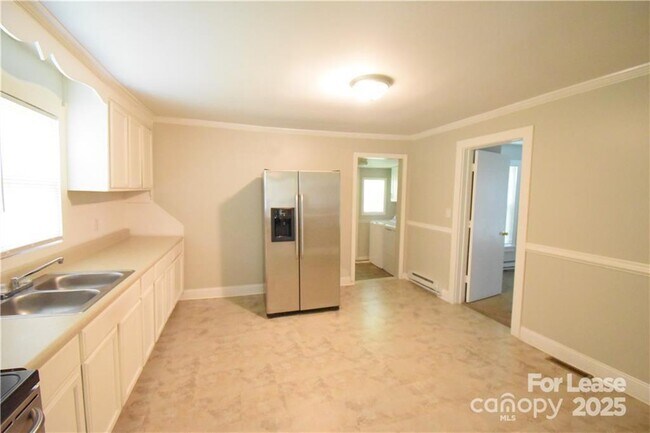 Foto del edificio - 337 Fox St SW