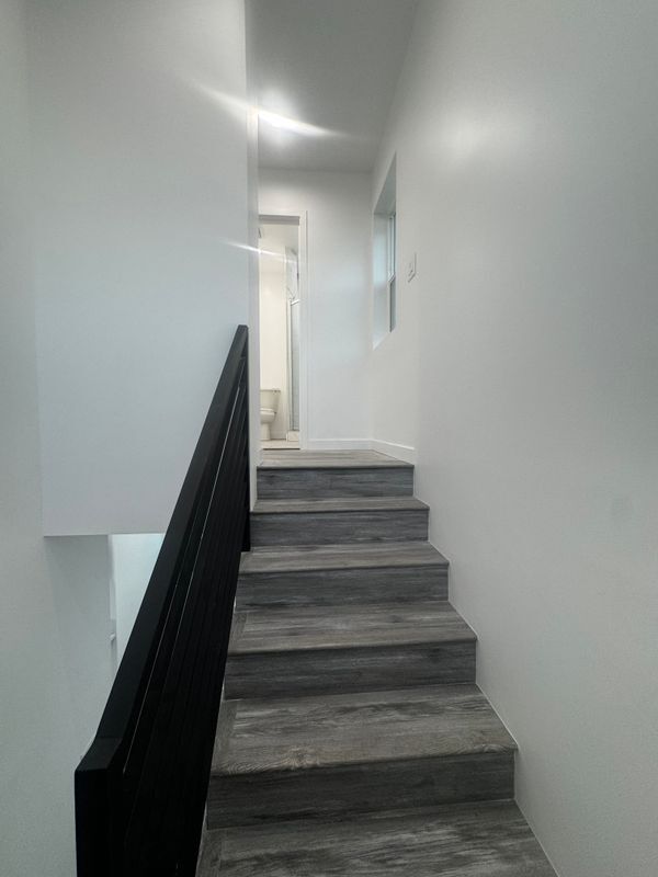 Foto del edificio - 617 Mott St