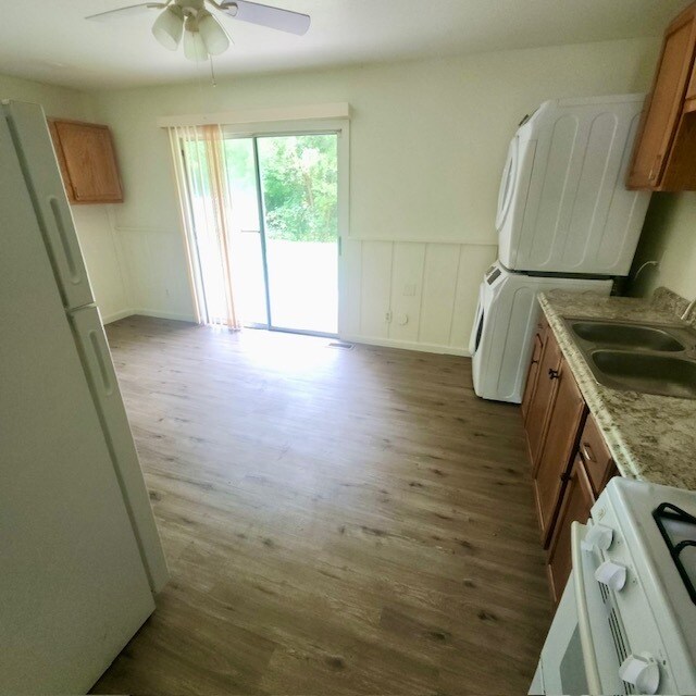 Foto del edificio - 3336 Ridgewood Dr