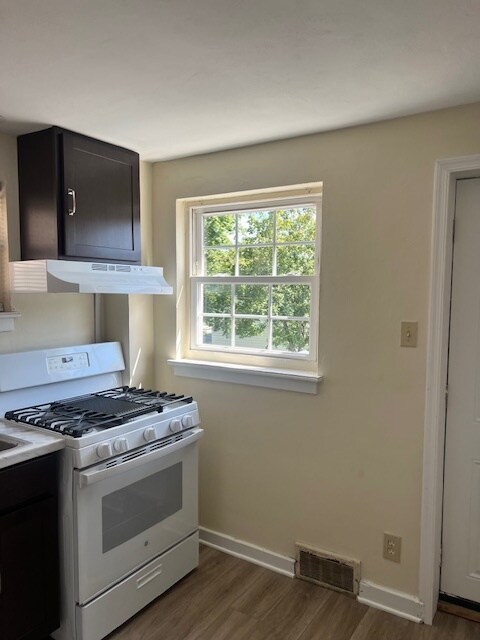 Foto del edificio - 4402 Lancaster St