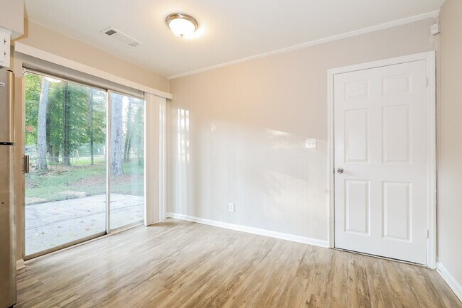 Foto del edificio - 8974 Sterling Ridge Ln