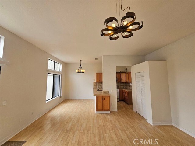 Foto del edificio - 10 Brownfield Ln