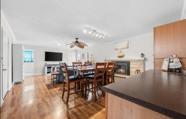 Foto del edificio - 7600 Teal Dr SW