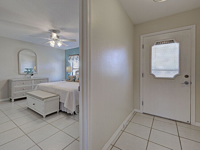 Foto del edificio - FURNISHED! 2BD/2BA/1CG in Vivienda West - a 55+Community