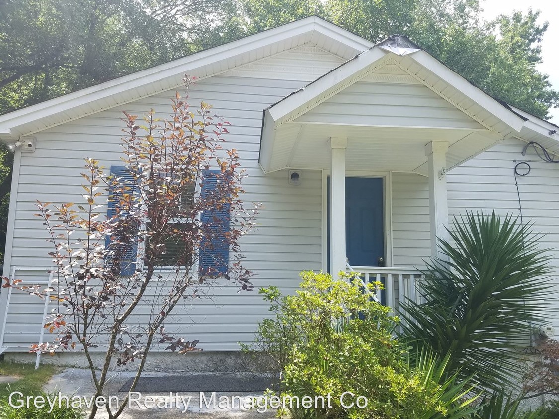 Foto principal - 2 br, 1 bath House - 634 Lupton Drive