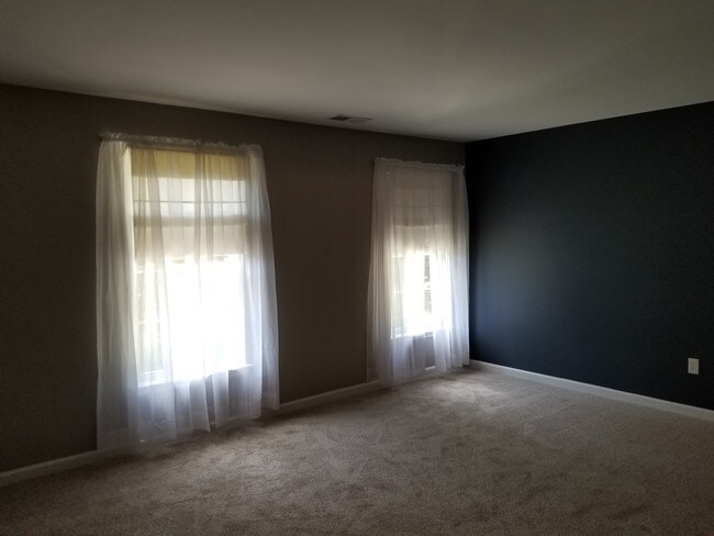 Foto del edificio - 779 McCardle Dr