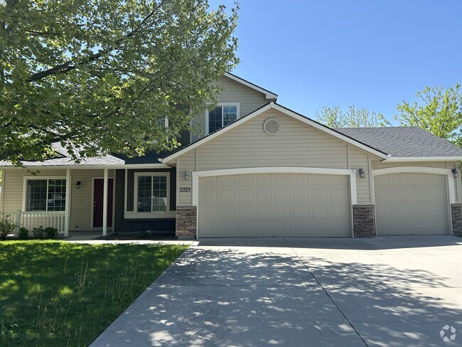 Building Photo - 2225 W Steely Ct