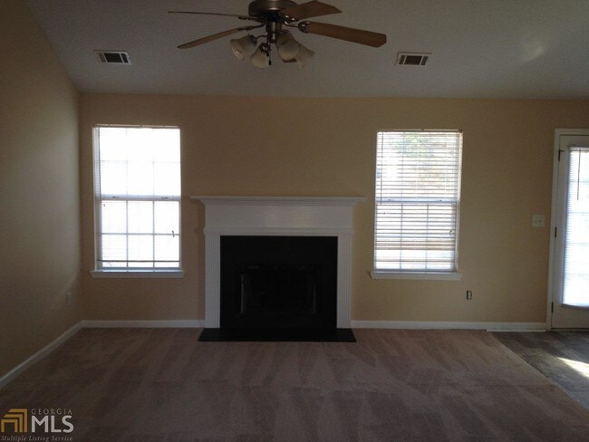 Foto del edificio - 4710 Brookwood View
