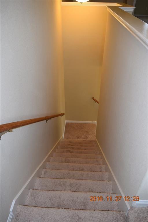 Foto del edificio - 313 N Heatherwilde Blvd