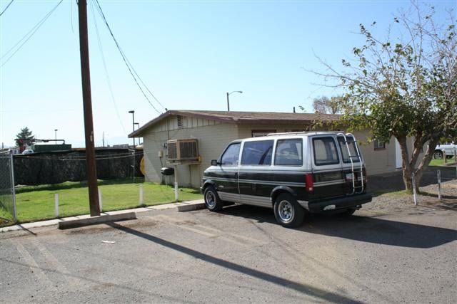 Land - 825 S 30th Ave