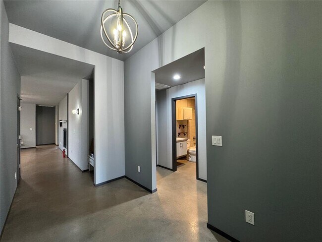 Foto del edificio - 7129 NW 146th St